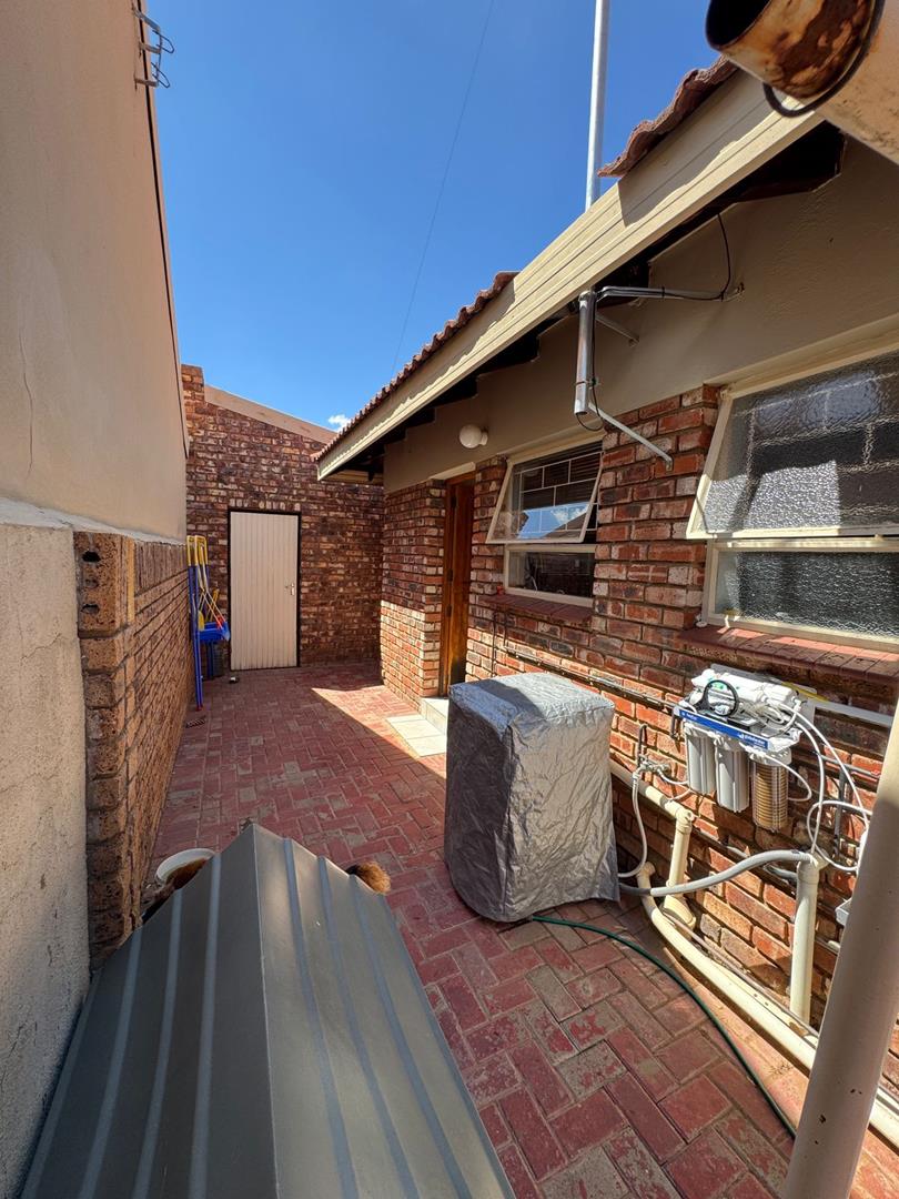 3 Bedroom Property for Sale in Camelot Northern Cape